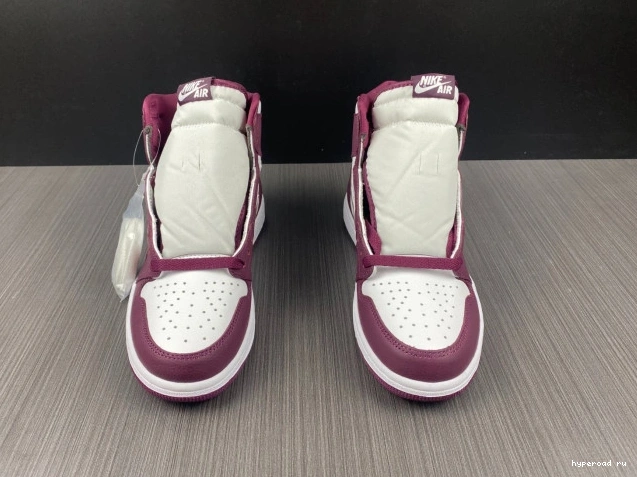 1 High OG Bordeaux 555088-611 Air Jordan 0630